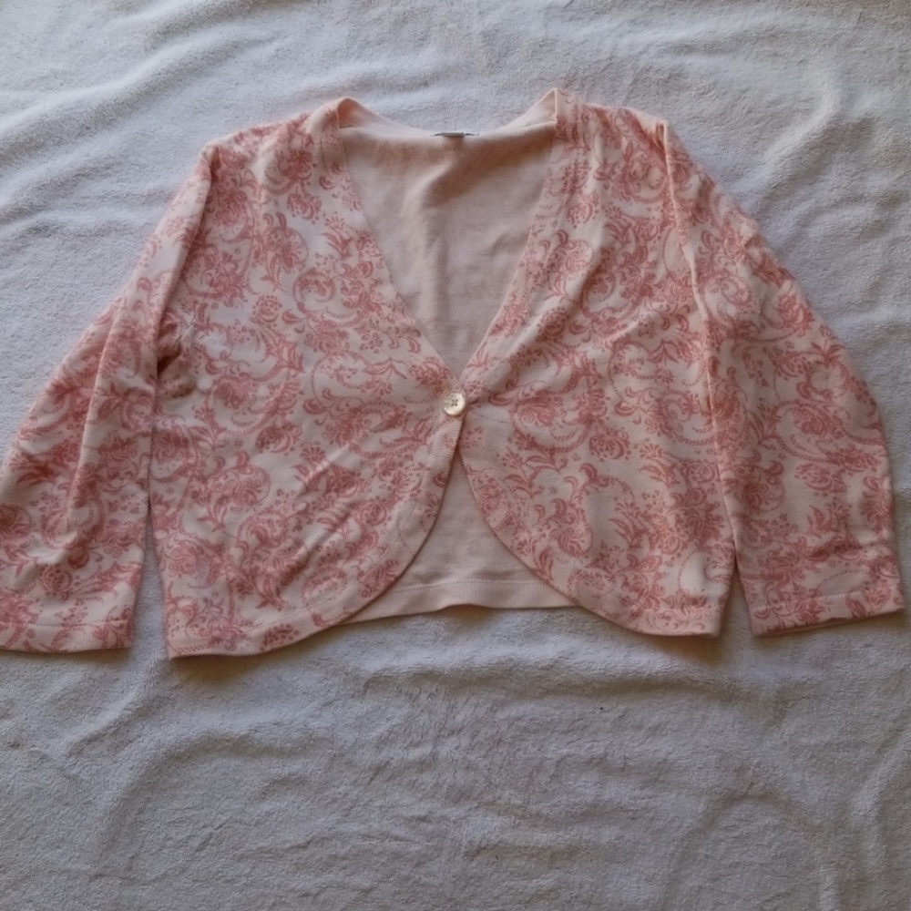 Pink patterned sweater